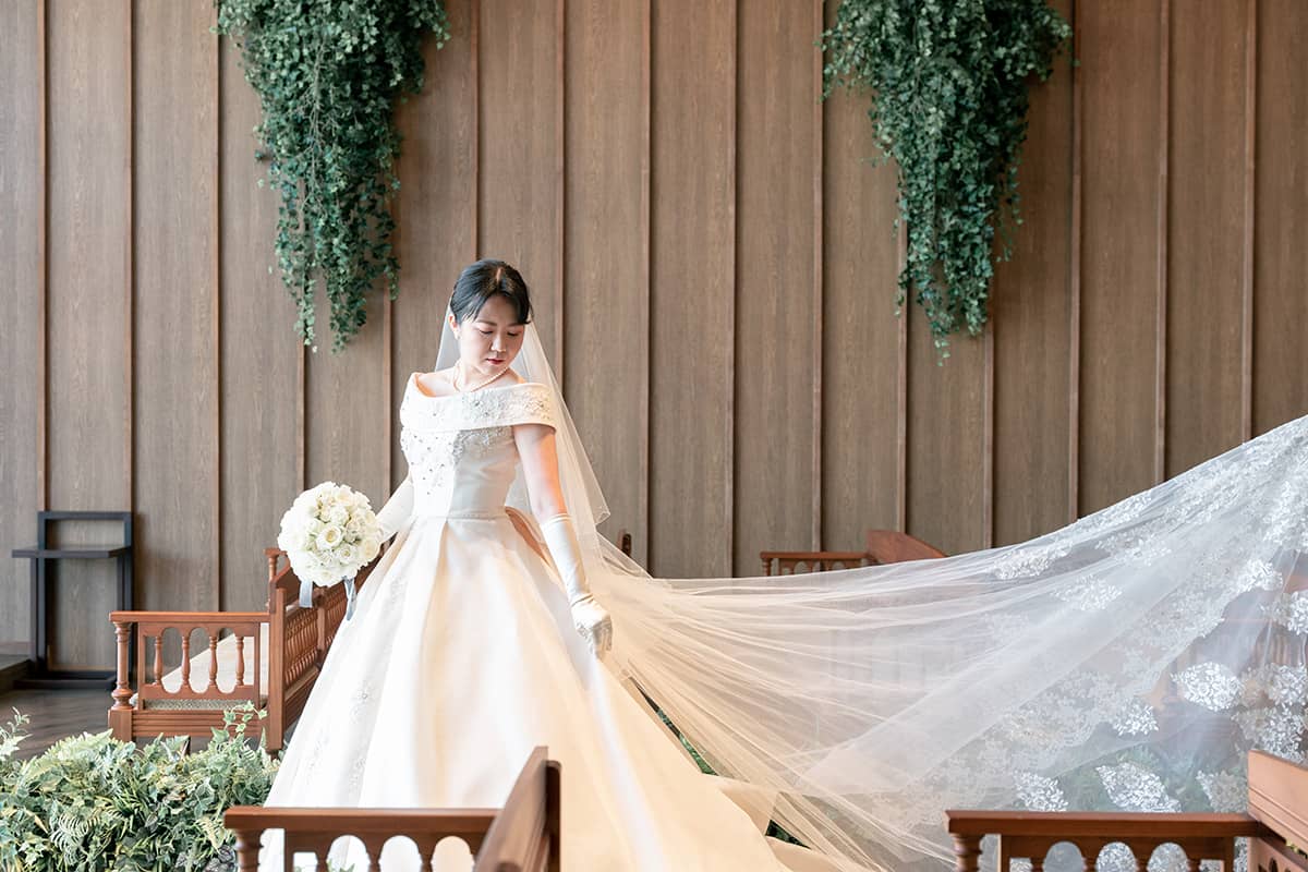 日本庭園で思い出の写真を。温かな家族結婚式 イメージ