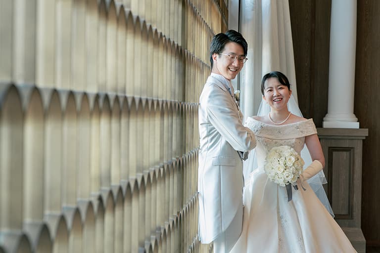 日本庭園で思い出の写真を。温かな家族結婚式 イメージ