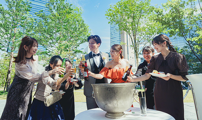 自然・緑・光に満ちた一等地で、屋内外をゲストと貸切りで贅沢に愉しむ上質ウエディング