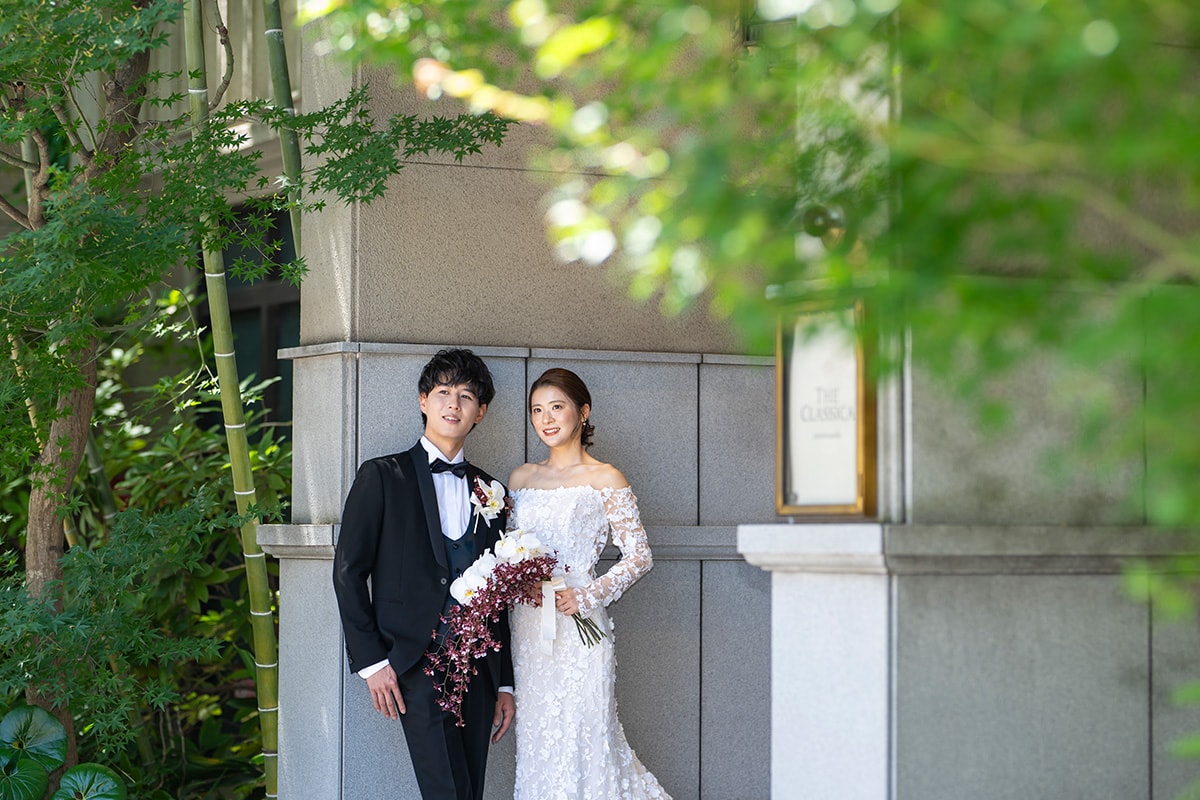 緑と陽光に包まれた洗練空間。ゲストと愉しむクラシカルウエディング　イメージ