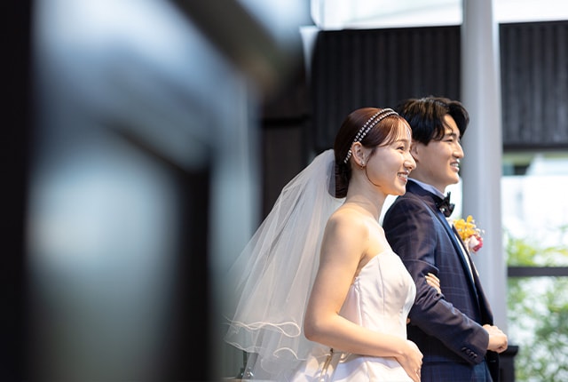 陽光と四季折々の自然に包まれた空間で、感謝の想いを伝えた心ふれあう結婚式　イメージ