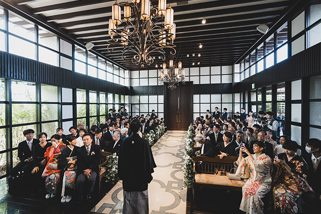 クラシカルな美空間で叶える、洗練された大人のウエディング　イメージ