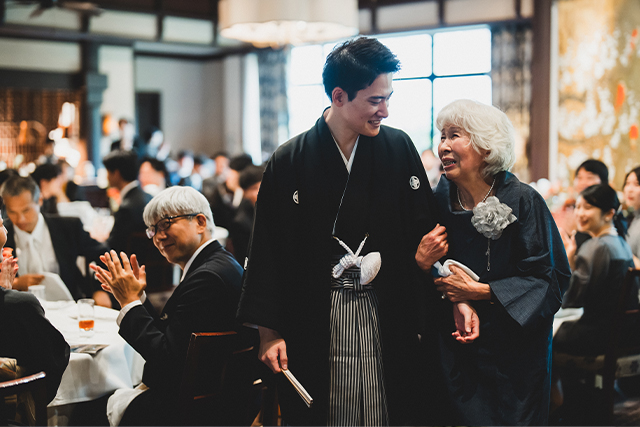 クラシカルな美空間で叶える、洗練された大人のウエディング　イメージ
