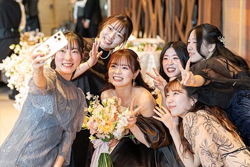 陽だまりと緑が祝福するガーデンウェディング　レポート