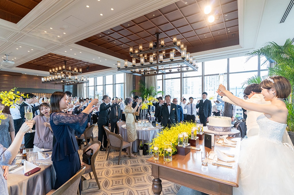 みなとみらいの海風を感じる、夏の上質リゾートウエディング　レポート