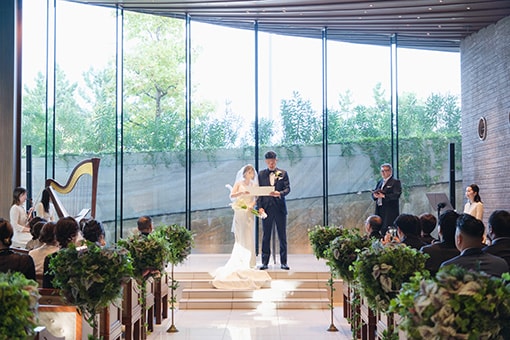 みなとみらいの景色とともに上質な非日常を愉しむ、大人の少人数ウエディング　レポート