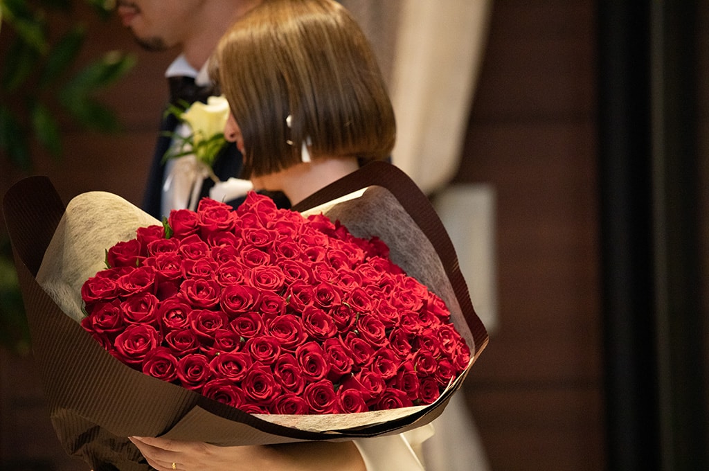 みなとみらいの景色とともに上質な非日常を愉しむ、大人の少人数ウエディング　レポート