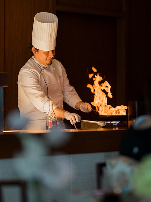 みなとみらいで叶えた、海外リゾートのように自由な“家族だけ”の少人数ウエディング　レポート