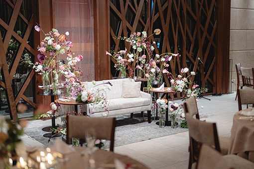 陽光と緑に包まれた上質空間で過ごす、みなとみらいの大人のガーデンパーティ　レポート