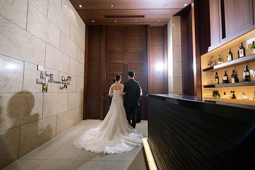 陽光と緑に包まれた上質空間で過ごす、みなとみらいの大人のガーデンパーティ　レポート