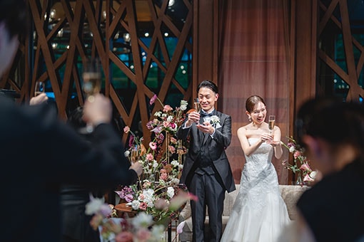 陽光と緑に包まれた上質空間で過ごす、みなとみらいの大人のガーデンパーティ　レポート