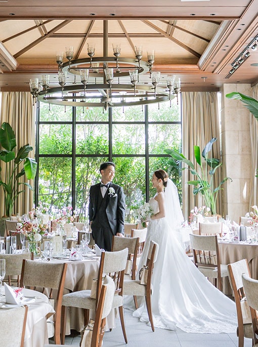 陽光と緑に包まれた上質空間で過ごす、みなとみらいの大人のガーデンパーティ　レポート