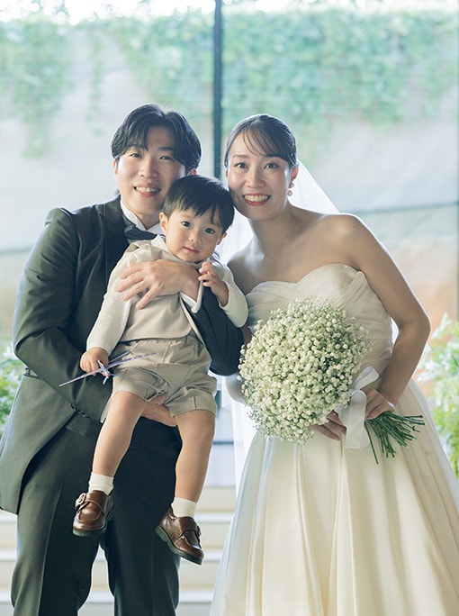 緑と海に包まれた、みなとみらいリゾートで感謝を伝える少人数ウエディング　レポート