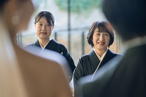 緑と海に包まれた、みなとみらいリゾートで感謝を伝える少人数ウエディング　レポート