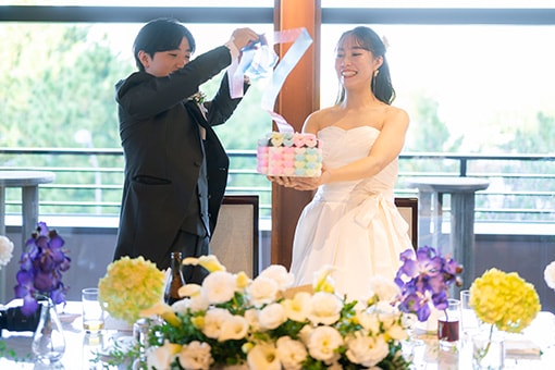 緑と海に包まれた、みなとみらいリゾートで感謝を伝える少人数ウエディング　レポート